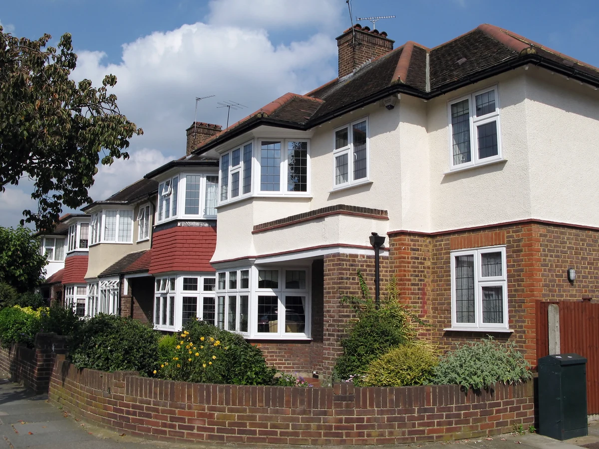 Exterior Painting Preston - Rose Decor - 1930s semi-detached with white render
