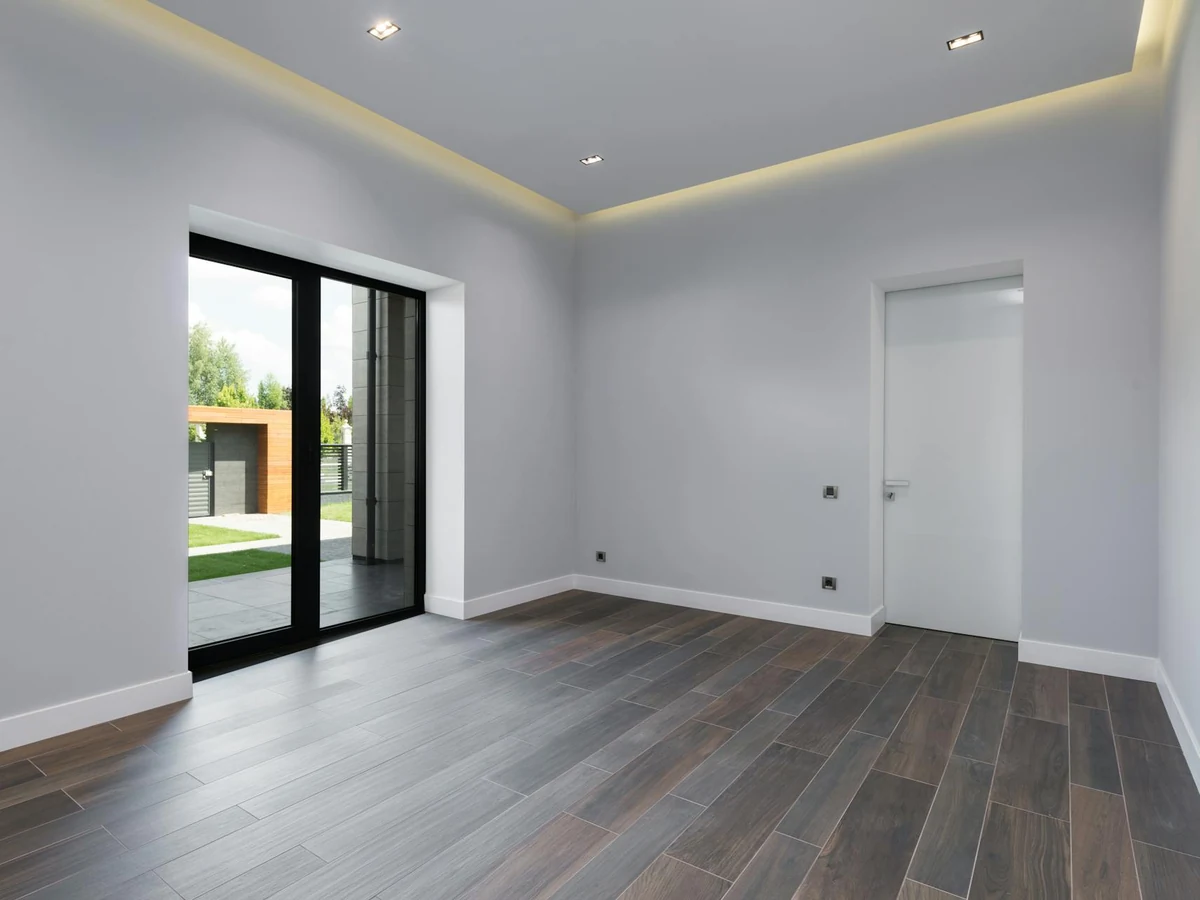 Interior Painting Preston - Rose Decor - Cool grey walls with tray ceiling and LED lighting